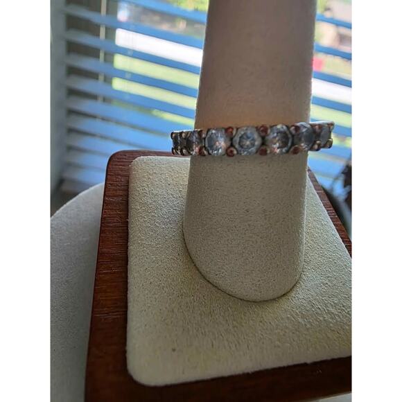 New Silver-Plated Anniversary Sparkling CZ Crystals Ring Size 9 - Picture 4 of 5
